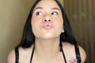 Marie - 21 - Image 3