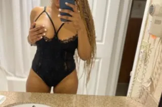 New in Town📍✈Gentlemen’s 1st Choice🥇😻 - Image 5