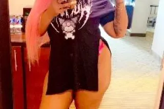 BUNZ. IN TOWN COUPLE DAYS ONLY😘NO TEXT APPS! FACETIME/Google meet required ! UPSCALE PRIVATE RES 🏡 - Image 3