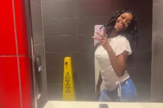 TRYING TO MAKE SOMEONE SATISFIED 😩💋 - Image 9