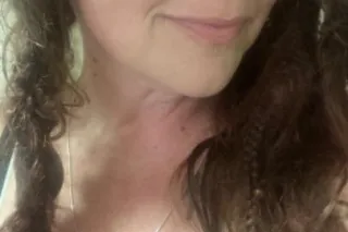 New In Town only here for a li... - Image 3