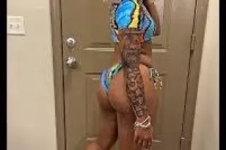 best in the city - 23 - Image 2