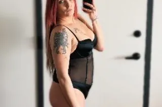 SeXy Tall RedHead Ready To Please You! - Image 8