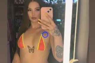 Desirable & Petite 💋 Bikini Ba... - Image 3