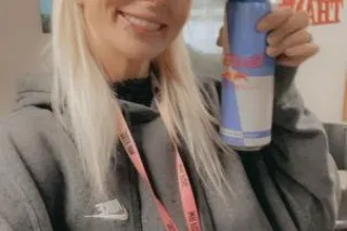 Skye 💫 - 34 - Image 2