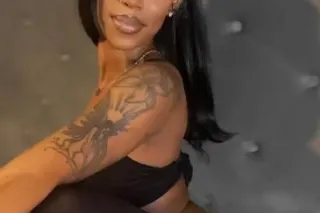 Brittney The Throat Goat - 24 - Image 4