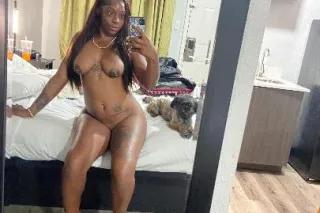 YOUR FAVORITE PIECE OF CANDY😩💦... - Image 2