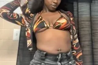 Sexy Chocolate - 20 - Image 2