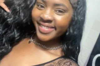 COME GET THIS CHOCOLATE PUSSY ... - Image 3