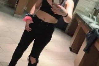 Hit me up for a great time bab... - Image 4