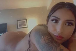 LUST DEMON 🍑😈 - 26 - Image 2