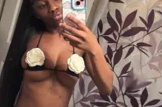 hazel🥰😘 incalls/outcallsONLY -... - Image 1