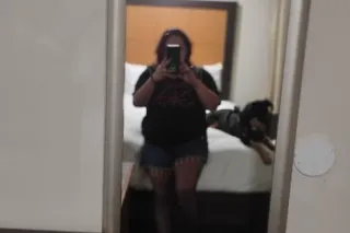 💗so im staying with a friend i... - Image 1