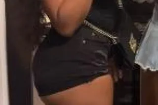 EARLY BIRD GET ME IM AVAILIBLE... - Image 2