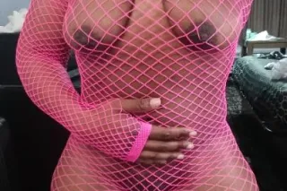 🥰👀TELL ME WHAT U WANT DADDI... TELL ME WHAT U NEED!! COME & SEE THE BADDIE FOR #MAKE_ME_MOAN MONDAY'S!!!💦😘🥰 - Image 6