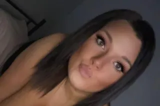 Sweet, Discreet, & Ready 2 Mee... - Image 3