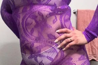 🫦SEXY SOPHISTICATED curvy blonde with big butt nice Lips,hips, and fingertips!: - Image 6