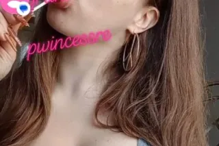 NEWnumber!$wall0wingSw0rds My place or yours 👅 - Image 2