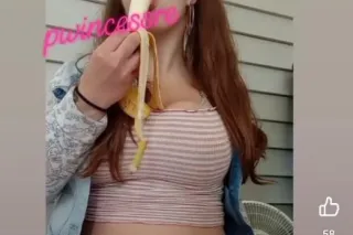 NEWnumber!$wall0wingSw0rds My place or yours 👅 - Image 8