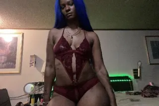 Lets play a game!! Donations= $100qv$150hhr$200 - Image 5