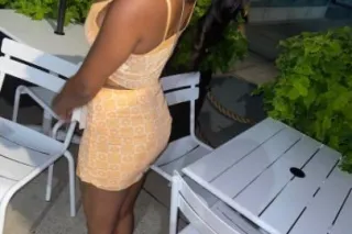 The Royal Treatment - 29 - Image 2