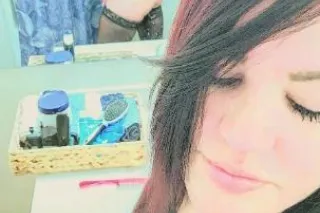 Hamilton I want to feel you fi... - Image 4