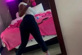 ⭐⭐⭐⭐⭐5 Star Barbie🩷A WHOLE VIB... - Image 2