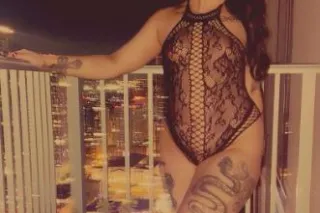 Sexy Skade💋 AVAILABLE NOW/ Cum Play💦 - Image 5