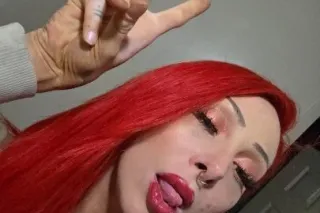 HOT AND SLUTTY ! - 26 - Image 4