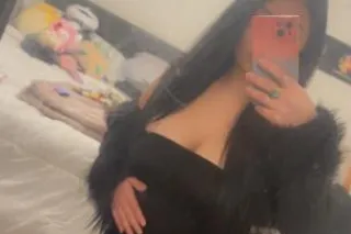 hi there 😘 - 27 - Image 1