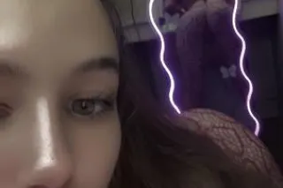 tight Juicy pussy - 20 - Image 2