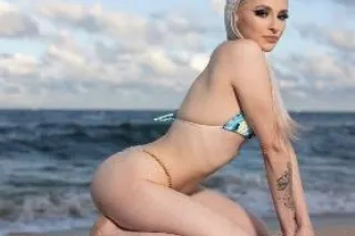 👆𝐒𝐭𝐮𝐧𝐧𝐢𝐧𝐠 𝐑𝐮𝐬𝐬𝐢𝐚𝐧 𝙱𝙾𝙼𝙱𝚂𝙷𝙴𝙻𝙻🌹💦 ... - Image 1