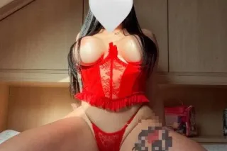 hermosa latina recien llegada ... - Image 2