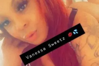 💦😘 Here for a good time not a long time 💦😻😻 specials all night long 😘🎉 - Image 6