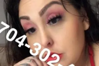 BIGGEST TITTIES IN CITY 🤑💯😻 42... - Image 1