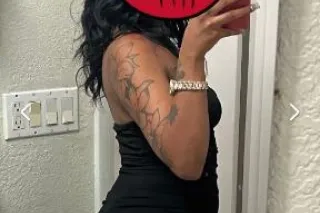 Luxurious Kisses 💋 - 28 - Image 1