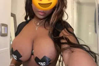 I'M VERY HORNY, ARE YOU COMING TO FUCK ME REALLY GOOD - Image 5