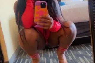 💲 MEDFORD INCALL & OUTCALL TAL... - Image 1