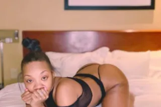 The Vibe - 27 - Image 1