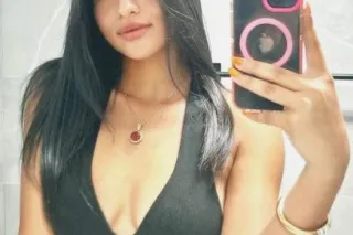 Hi, I'm a Latina girl availabl... - Image 4