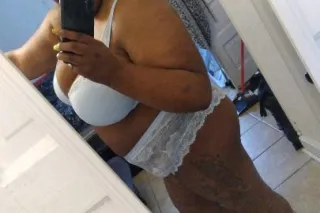 SOMETHING PLUZ SIZE AND SEXY -... - Image 3