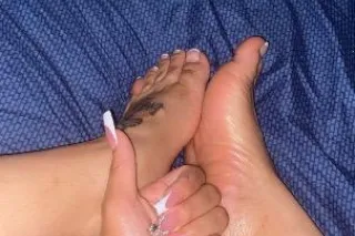 PEACH SPLASH💦🌊 im ready to soa... - Image 2