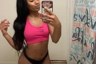 Available Now For Incall Or Ou... - Image 4