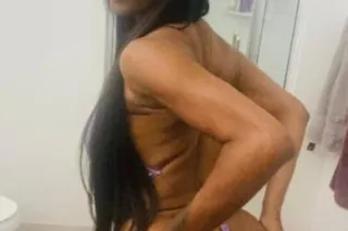 Latina - 25 - Image 4