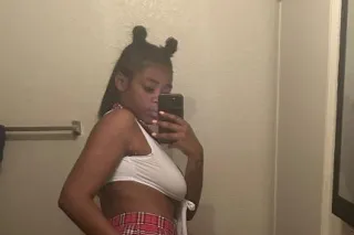 💦YOUNG BUSTY BABE AVAILABLE NO... - Image 1