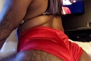 IN TOWN FOR A LIMITED TIME BOO... - Image 1