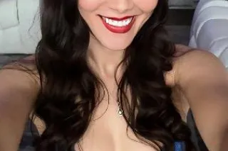 BE CAREFUL, people are catfishing with my pictures! - Image 6