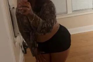 pretty face , big titties , discreet incall 😍 100% real 🍑 - Image 5