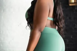 Your Sensuous Getaway - 26 - Image 2