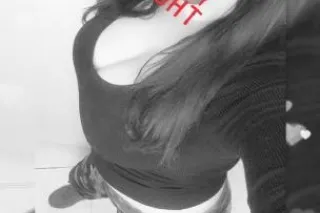 Sexy Latina incall outcalll facetime shows 😛🤤😘 - Image 6